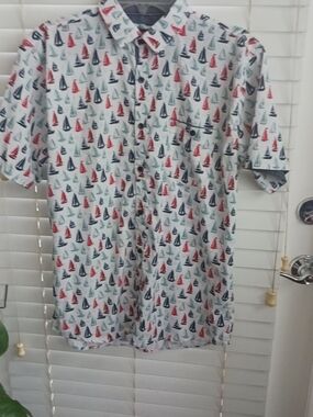 White Short-Sleeve Button-Down Shirt, Red, Blue & Green Sailboat Print, Voyage